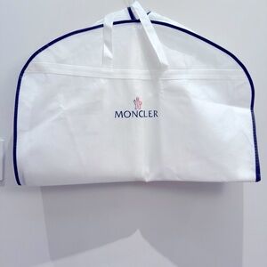 Moncler Garment Large Case Travel Suit/ Jacket Bag White 35 x 25 Feet